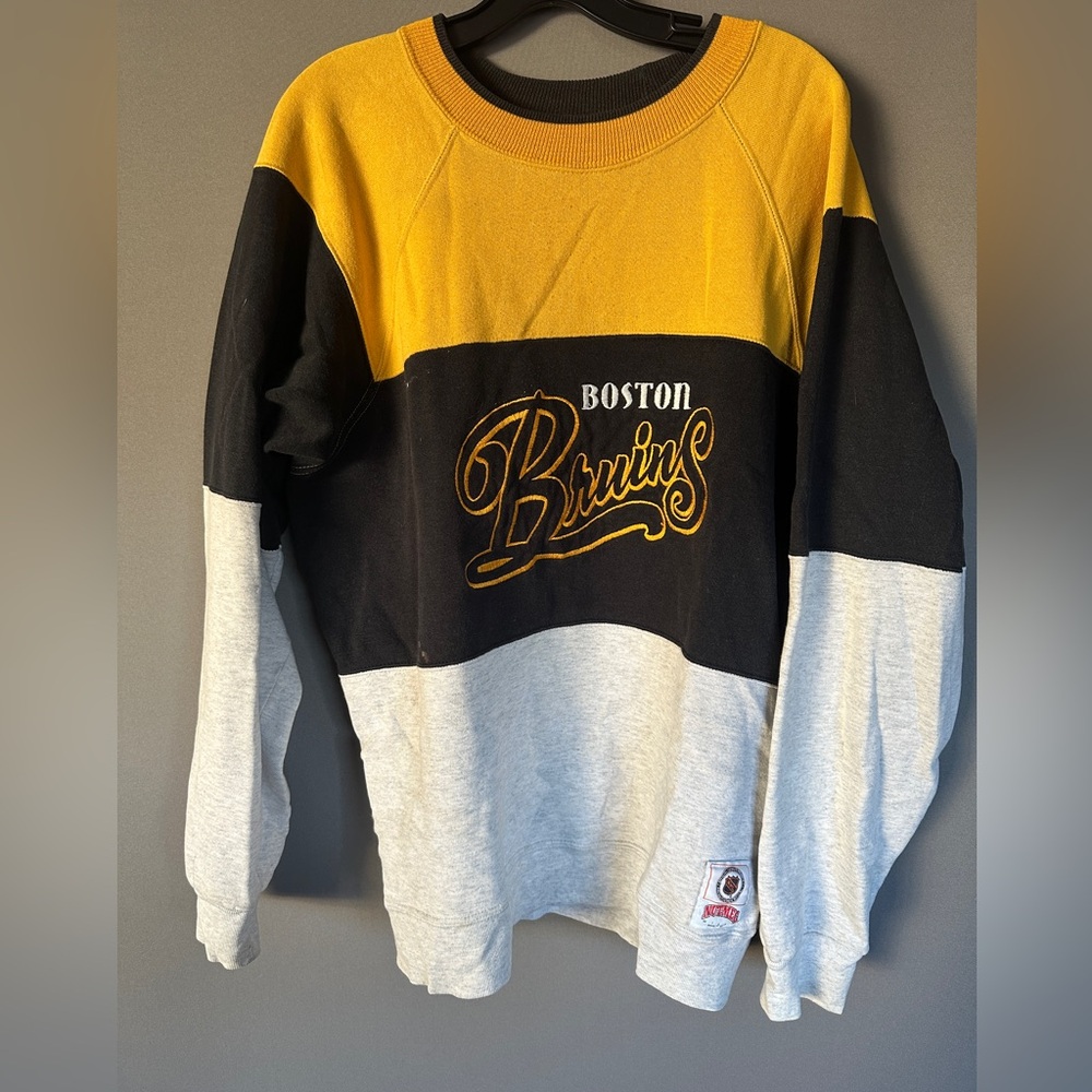 Vintage 80’s NHL Boston Bruins Colorblock Sweatshirt
